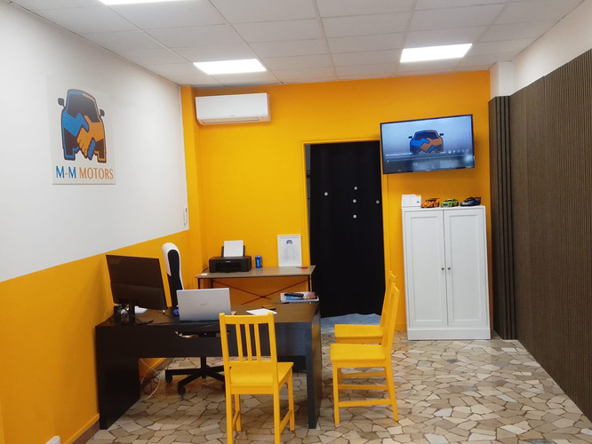 dealer showroom